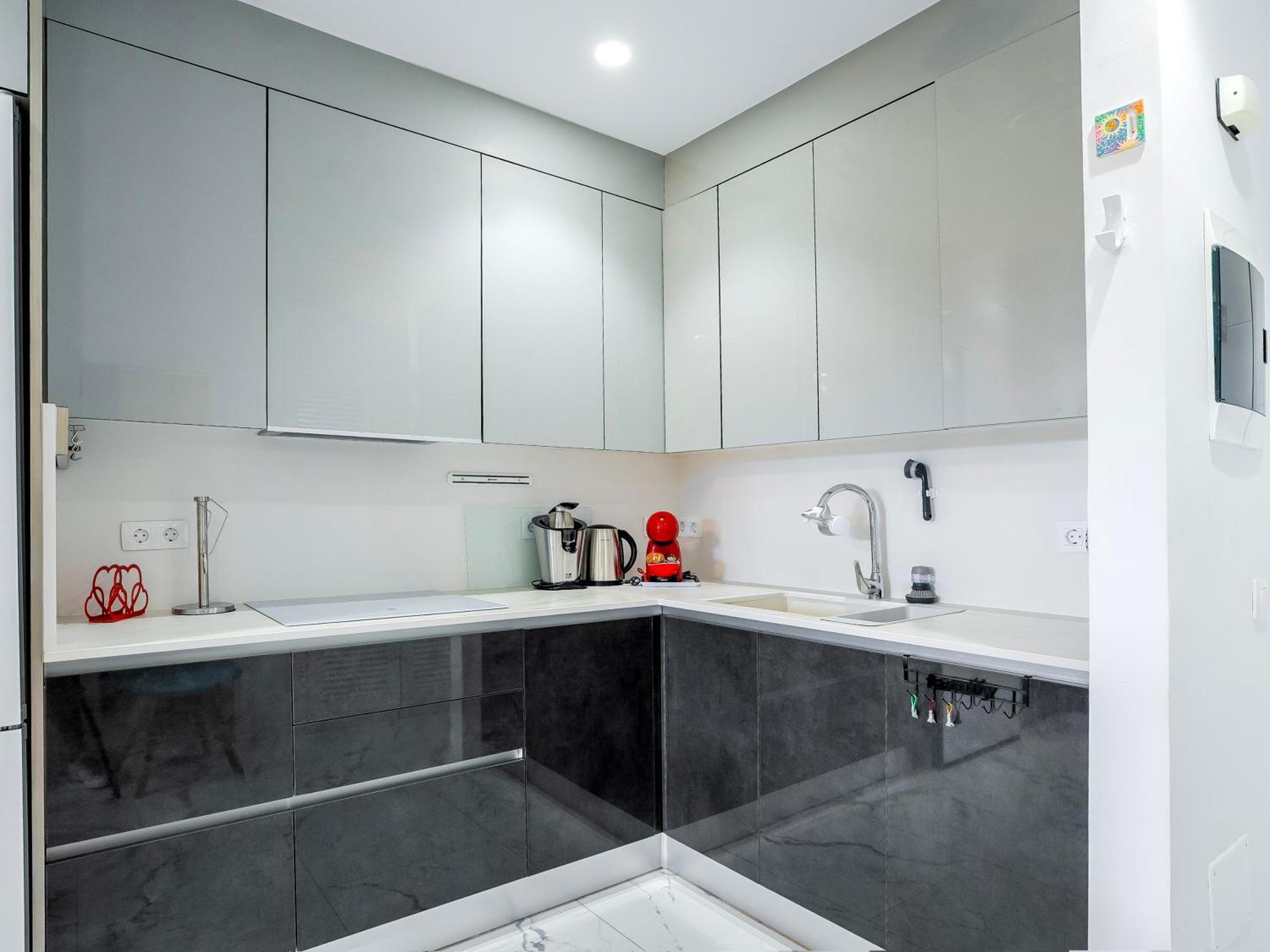 Tasteful 1Bd Apartment With Pool, Oceanfront Terrace, B82 طوستا ديل سيلونثيو المظهر الخارجي الصورة