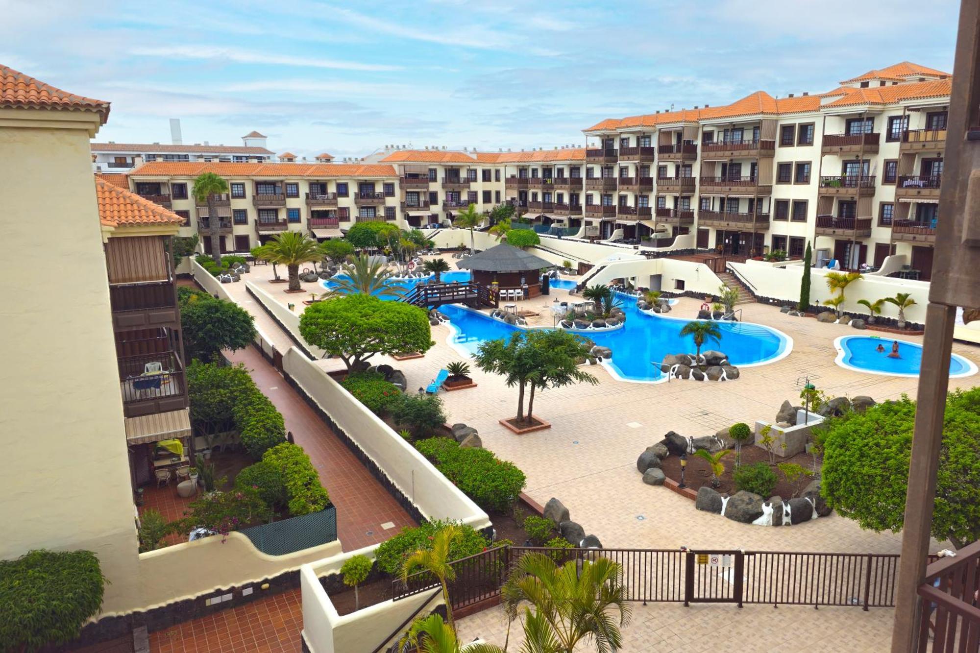Tasteful 1Bd Apartment With Pool, Oceanfront Terrace, B82 طوستا ديل سيلونثيو المظهر الخارجي الصورة